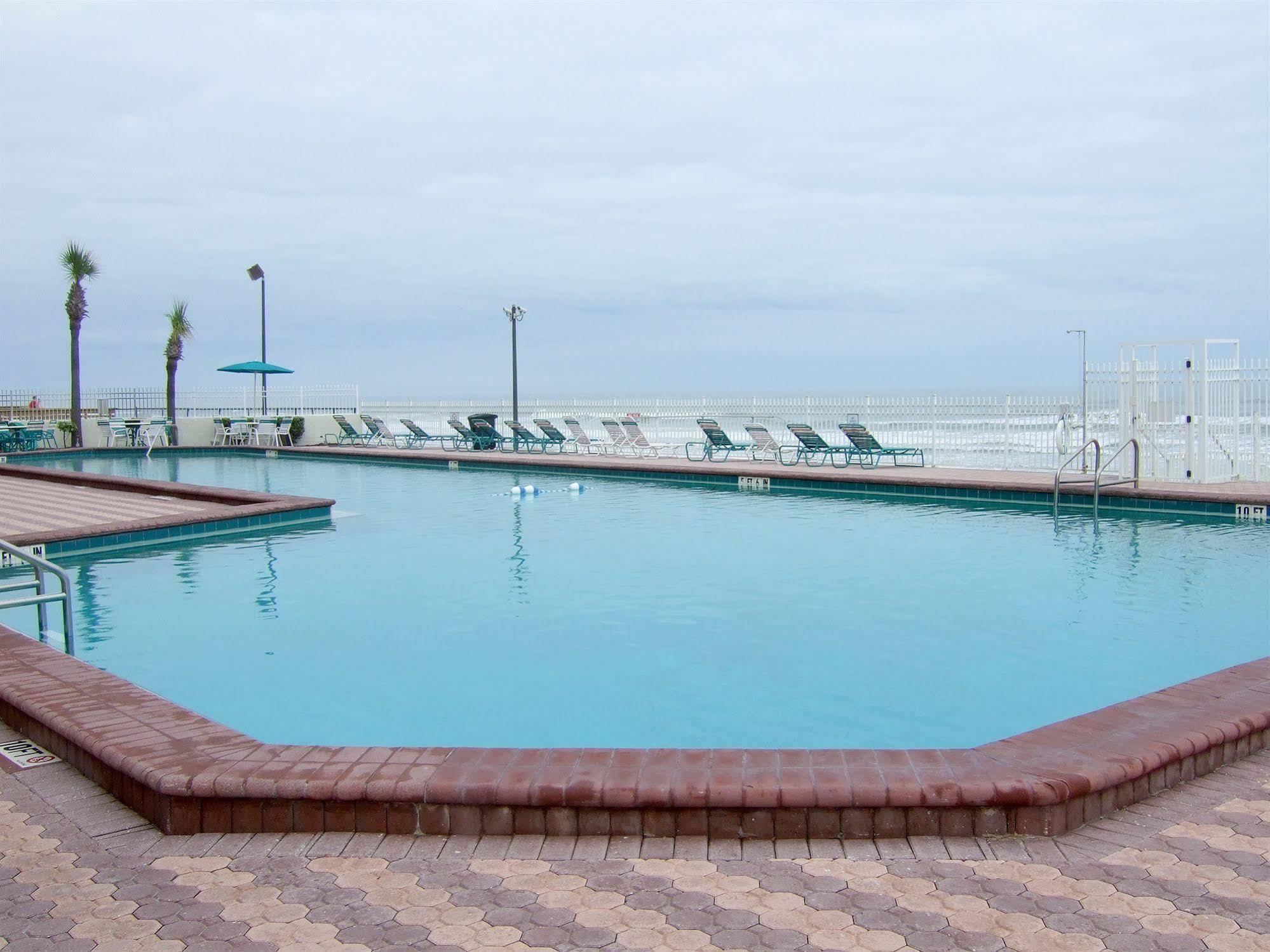 Harbour Beach Resort Studios! Daytona Beach Buitenkant foto