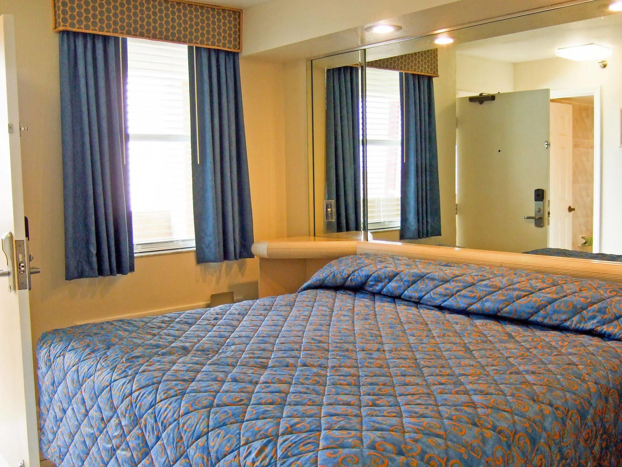 Harbour Beach Resort Studios! Daytona Beach Buitenkant foto