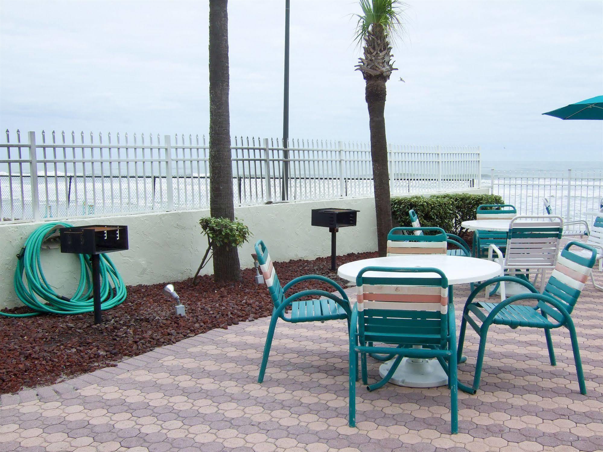 Harbour Beach Resort Studios! Daytona Beach Buitenkant foto